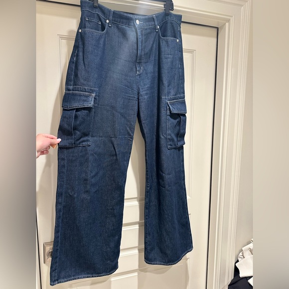 Loft Wide Leg Cargo Dark Wash Denim Jeans size 32 or 14 - Picture 2 of 9